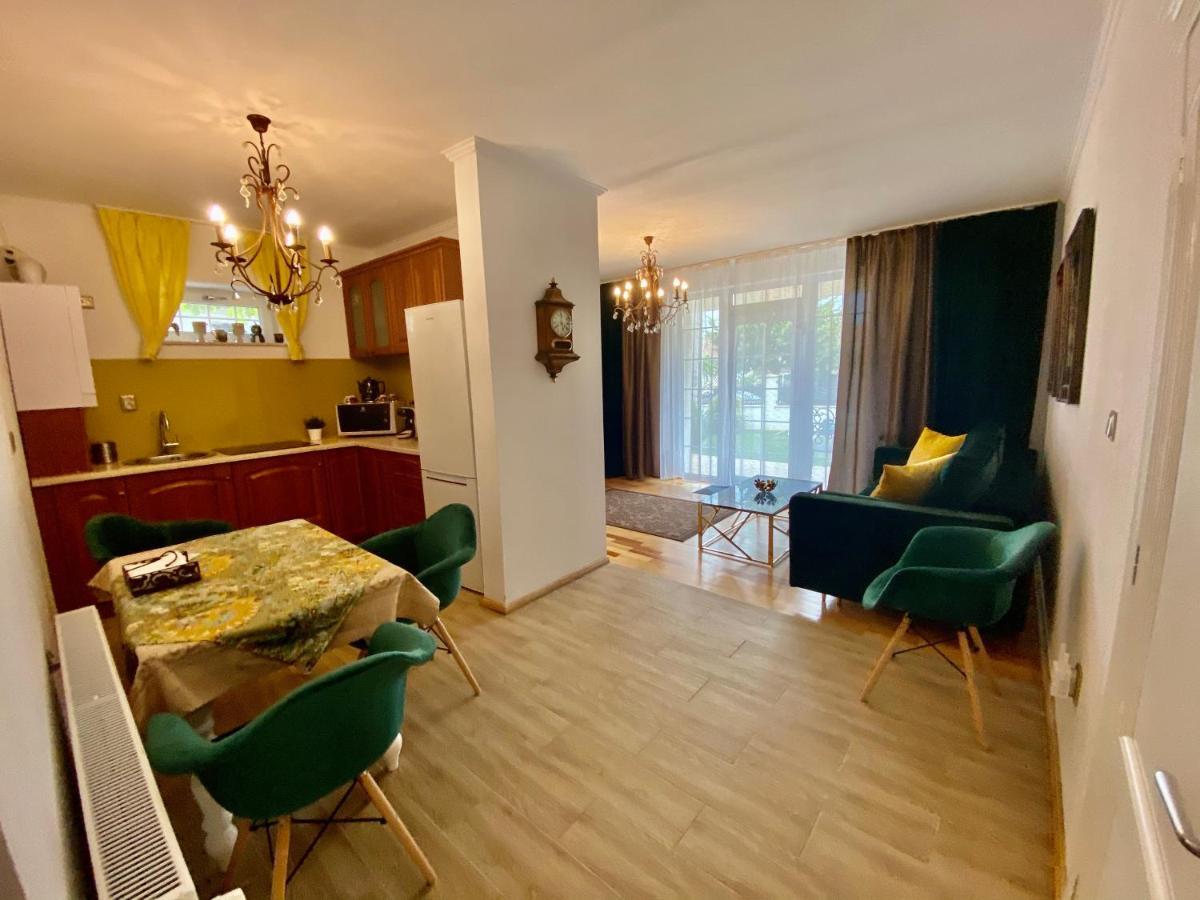 Sarada Boutique Luxury Apartment ديفا المظهر الخارجي الصورة