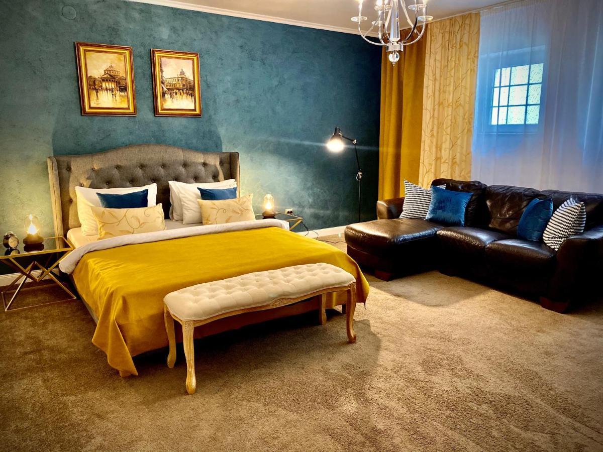 Sarada Boutique Luxury Apartment ديفا المظهر الخارجي الصورة