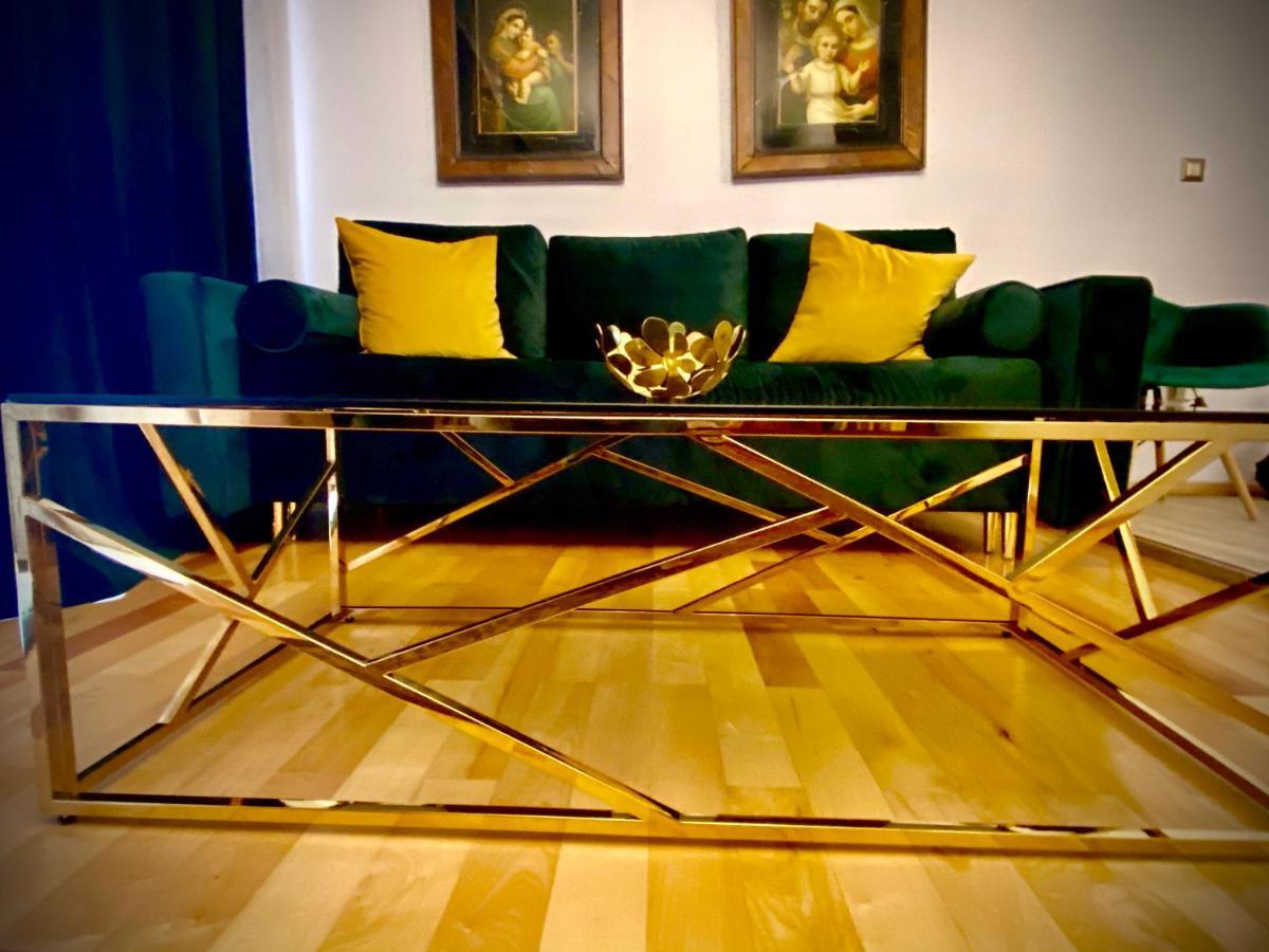 Sarada Boutique Luxury Apartment ديفا المظهر الخارجي الصورة