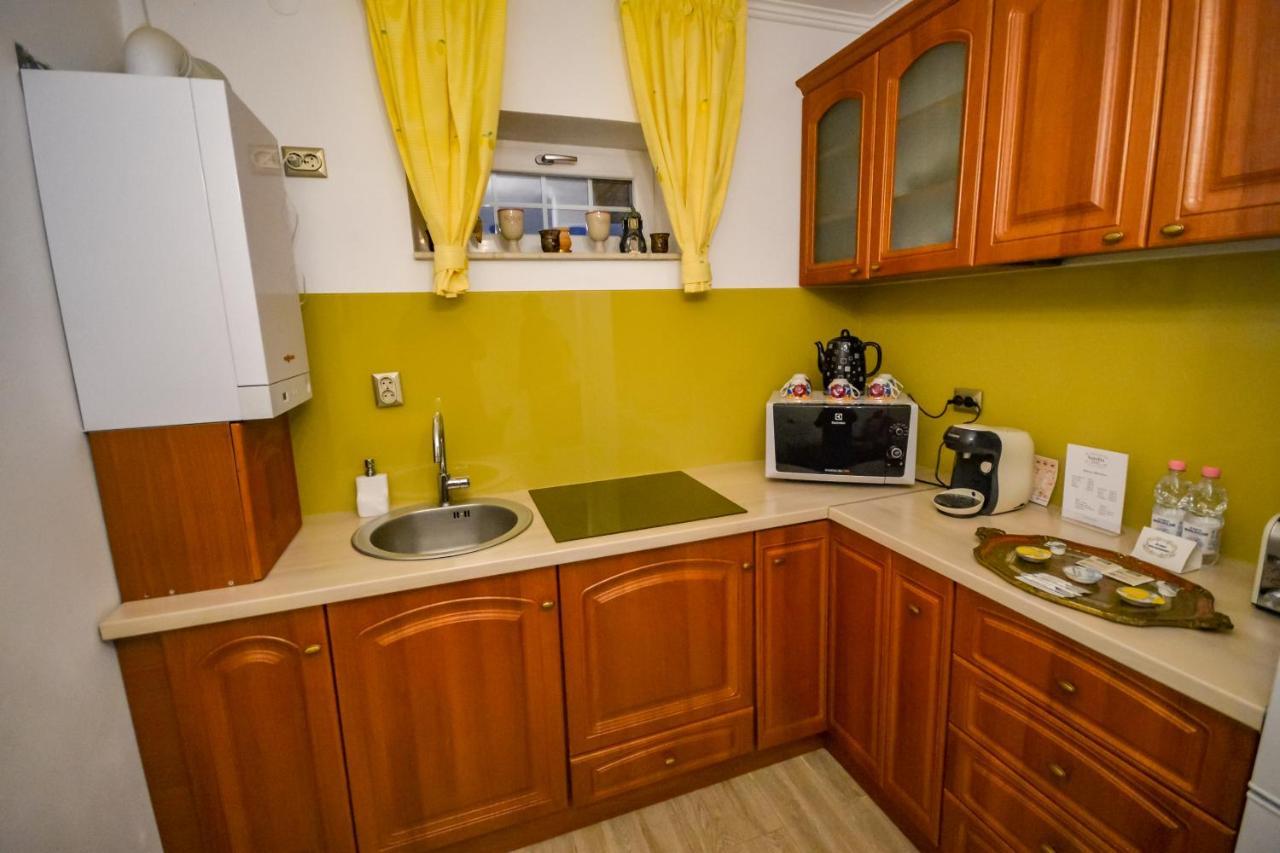 Sarada Boutique Luxury Apartment ديفا المظهر الخارجي الصورة