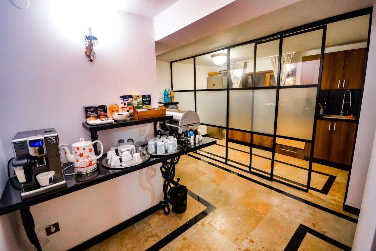 Sarada Boutique Luxury Apartment ديفا المظهر الخارجي الصورة
